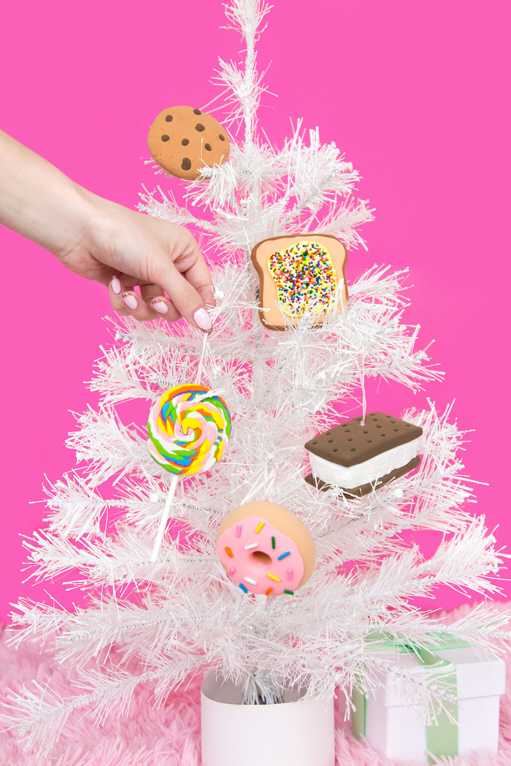 DIY Last Minute Dessert Ornaments Aww Sam