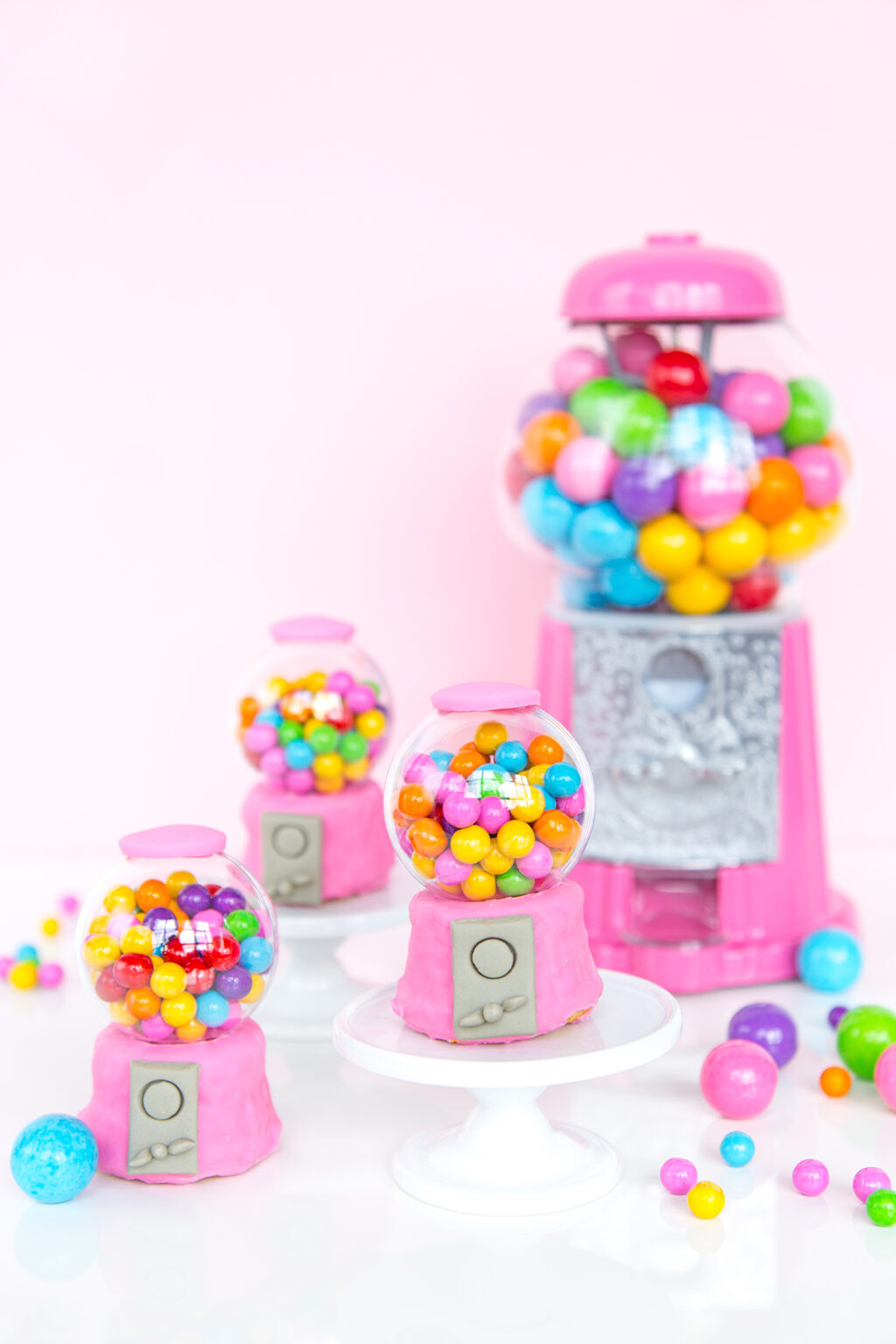 Dessert Hack! Gumball Machine Cupcakes – Aww Sam