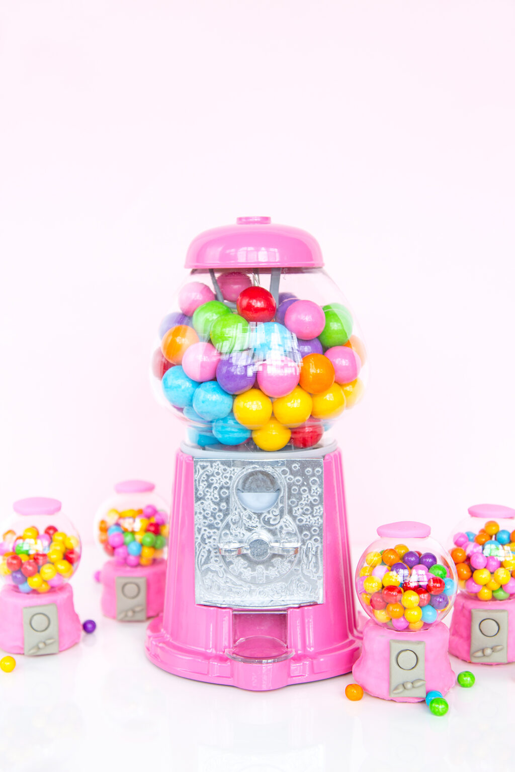 Dessert Hack! Gumball Machine Cupcakes – Aww Sam